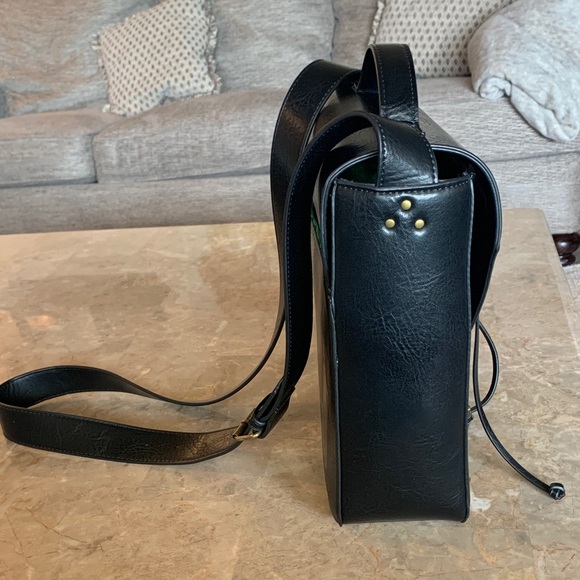 Her Universe Black Bag with Gold Accents - Picture 2 of 10